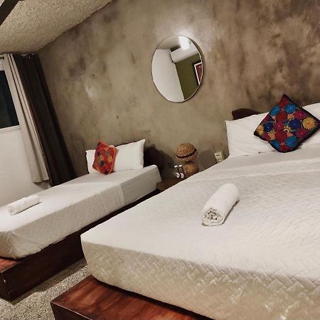 La Zona Hostel ซานซัลวาดอร์ ภายนอก รูปภาพ