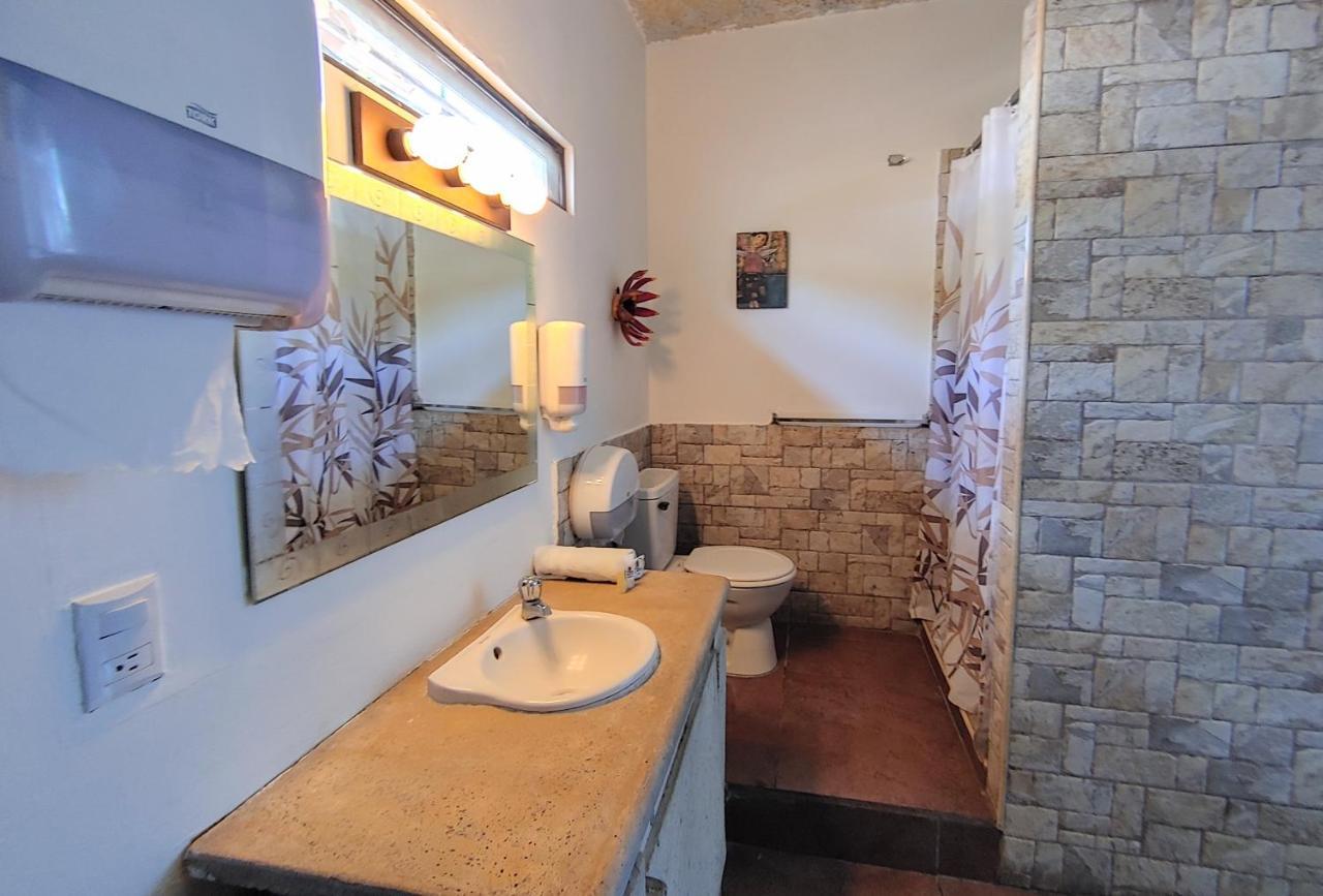 La Zona Hostel ซานซัลวาดอร์ ภายนอก รูปภาพ